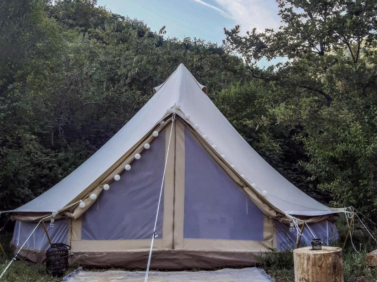 Hoopoe Glamping Hotel Virpazar Exterior photo